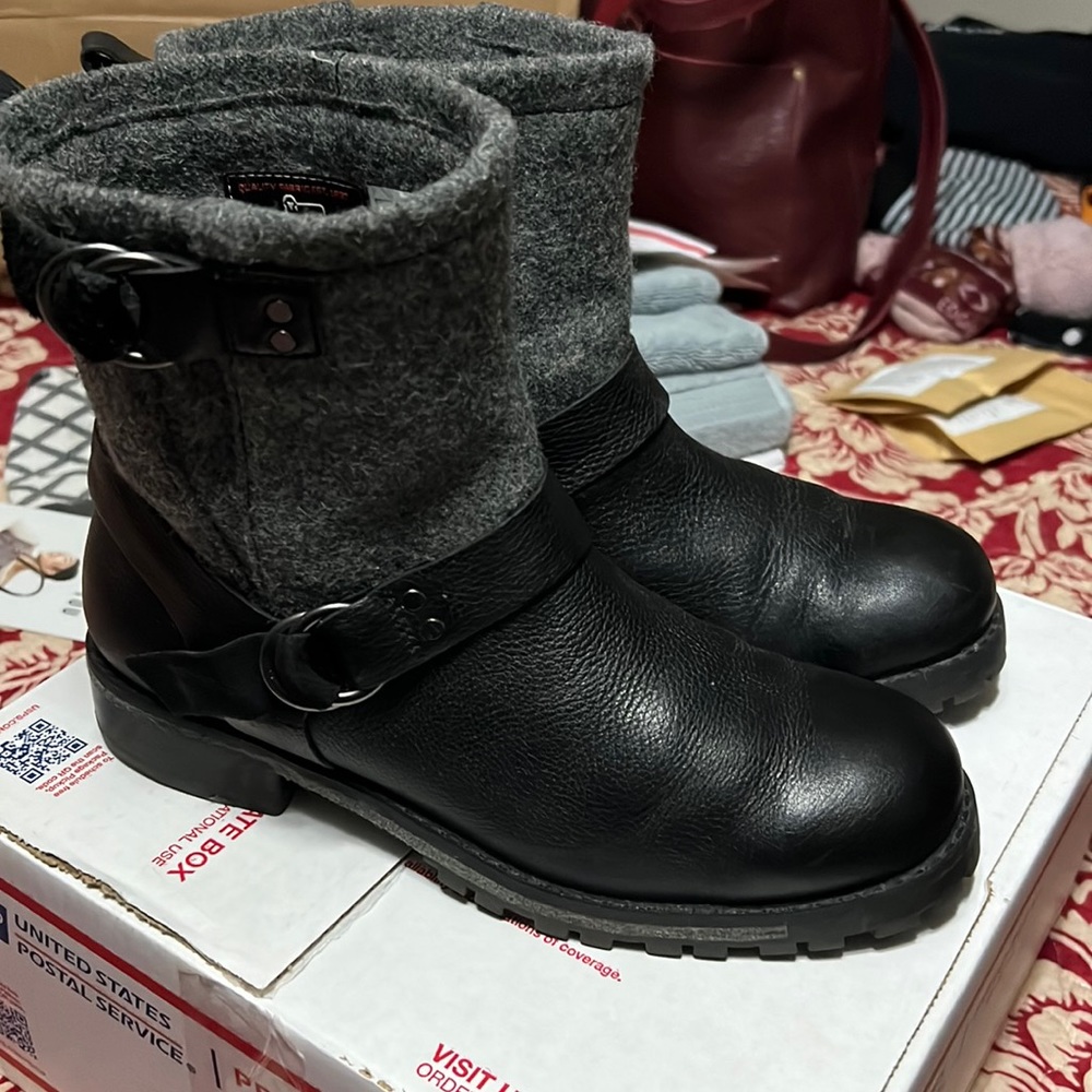 Woolrich wool boots